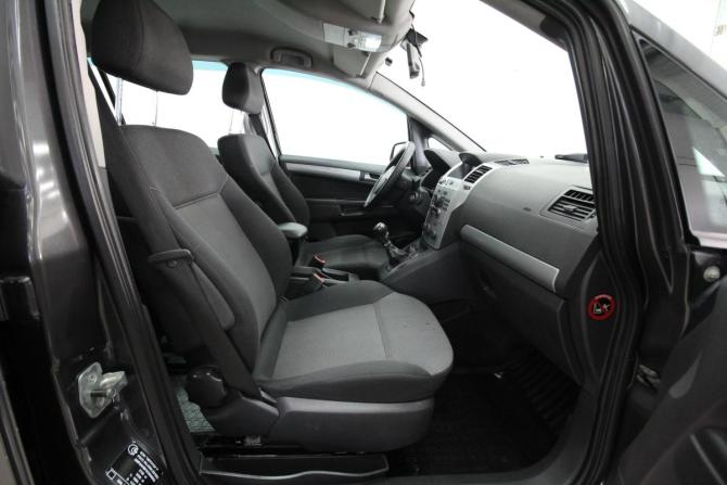 Opel Zafira B Рестайлинг с пробегом 2012 года, цена 650 000 рублей, 232000 км, минивэн, Автокод Объявления