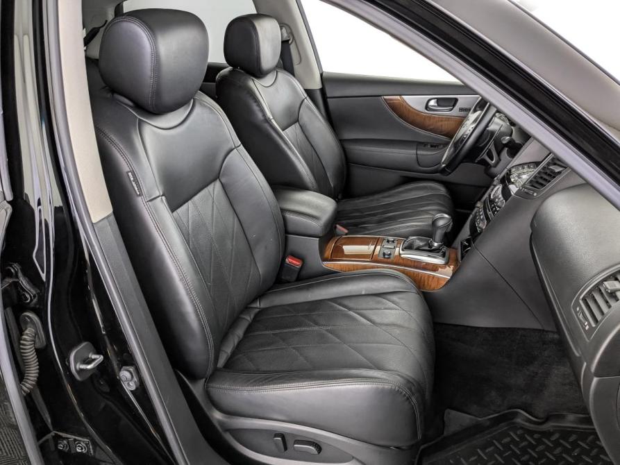 Infiniti QX70 Москва  - изображение 24