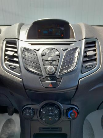 Ford Fiesta Mk6 Рестайлинг с пробегом 2015 года, цена 799 000 рублей, 186270 км, хэтчбек, Автокод Объявления