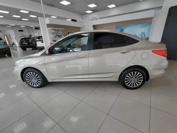 Hyundai Solaris I с пробегом 2013 года, цена 880 000 рублей, 103950 км, седан, Автокод Объявления
