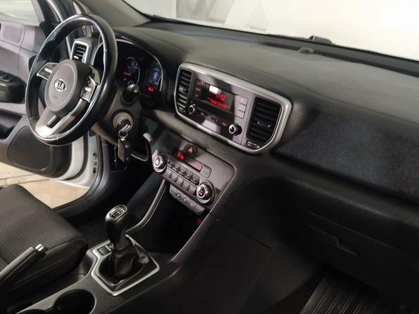 Kia Sportage IV Рестайлинг с пробегом 2019 года, цена 1 905 000 рублей, 102683 км, внедорожник, Автокод Объявления