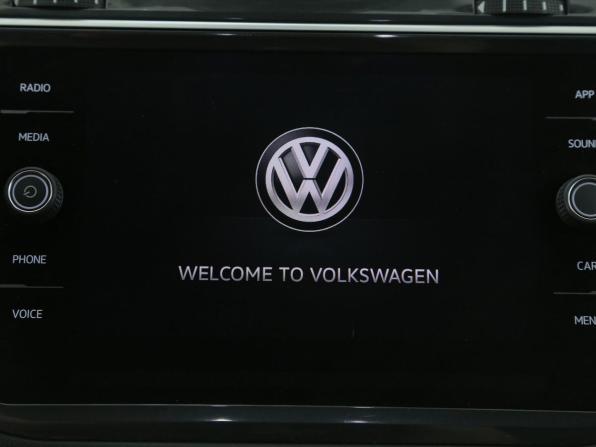 Volkswagen Tiguan II с пробегом 2020 года, цена 3 285 000 рублей, 119500 км, внедорожник, Автокод Объявления
