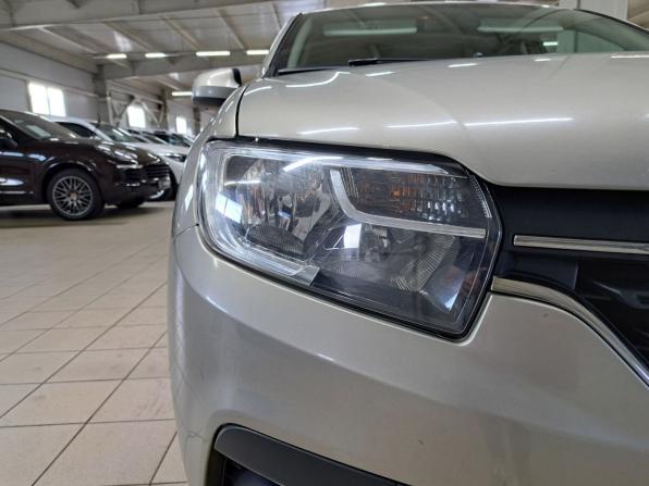 Renault Sandero II Рестайлинг с пробегом 2018 года, цена 1 050 000 рублей, 58131 км, хэтчбек, Автокод Объявления