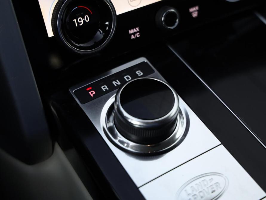 Land Rover Range Rover IV Рестайлинг Санкт-Петербург  - изображение 25