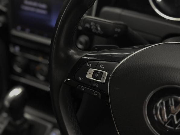 Volkswagen Golf VII с пробегом 2014 года, цена 1 250 000 рублей, 130000 км, хэтчбек, Автокод Объявления