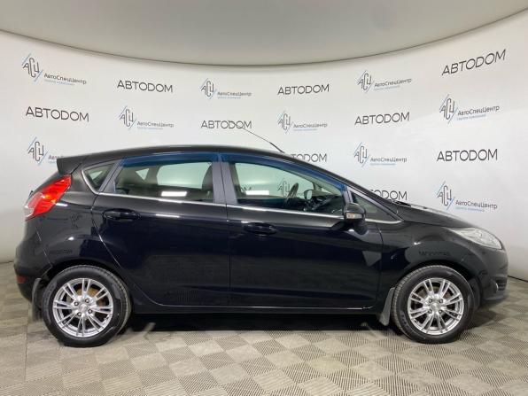 Ford Fiesta Mk6 Рестайлинг с пробегом 2016 года, цена 829 000 рублей, 134784 км, хэтчбек, Автокод Объявления