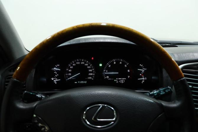 Lexus LX II Рестайлинг с пробегом 2006 года, цена 2 149 000 рублей, 412542 км, внедорожник, Автокод Объявления