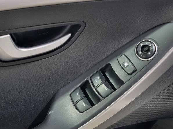 Hyundai i30 II с пробегом 2013 года, цена 945 000 рублей, 140032 км, хэтчбек, Автокод Объявления