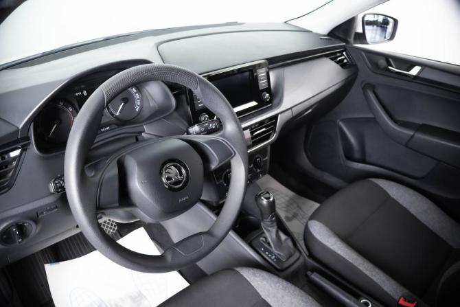Skoda Rapid II с пробегом 2021 года, цена 1 799 000 рублей, 78265 км, лифтбек, Автокод Объявления