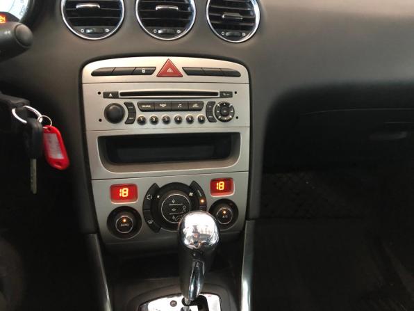 Peugeot 308 I с пробегом 2010 года, цена 450 000 рублей, 141230 км, хэтчбек, Автокод Объявления
