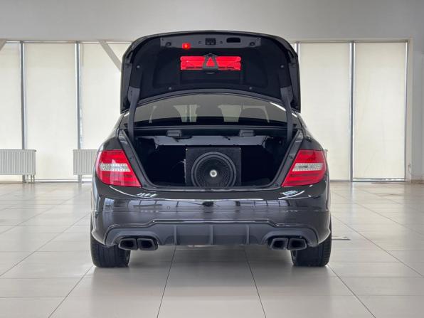 Mercedes-Benz C-Класс III (W204) Рестайлинг с пробегом 2012 года, цена 1 360 000 рублей, 212864 км, седан, Автокод Объявления