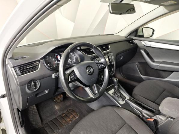 Skoda Octavia III (A7) с пробегом 2015 года, цена 891 520 рублей, 257855 км, лифтбек, Автокод Объявления