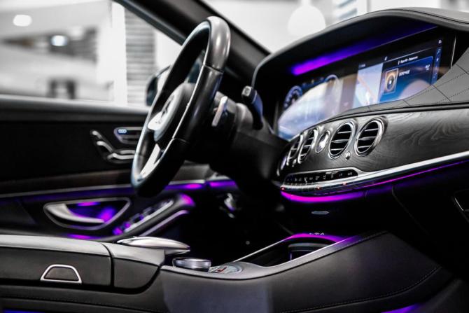 Mercedes-Benz Maybach S-Класс I (X222) Рестайлинг с пробегом 2018 года, цена 5 297 025 рублей, 142447 км, седан, Автокод Объявления