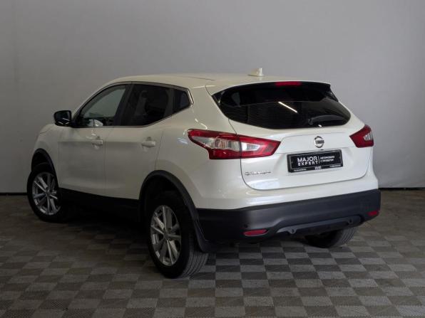 Nissan Qashqai II с пробегом 2017 года, цена 1 370 000 рублей, 120605 км, внедорожник, Автокод Объявления