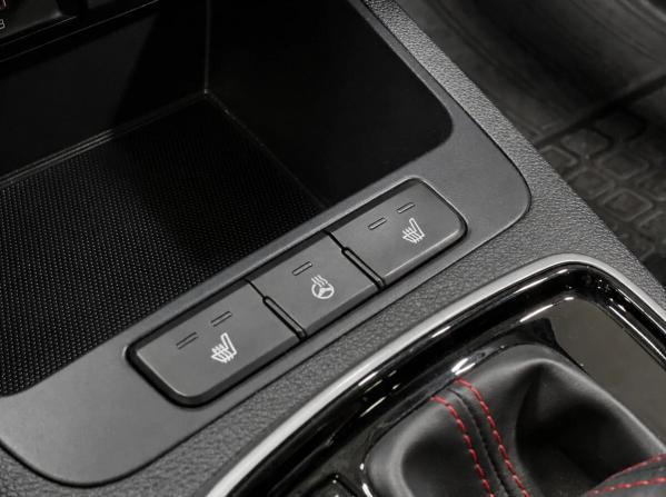 Kia Rio IV Рестайлинг с пробегом 2020 года, цена 1 690 000 рублей, 100640 км, хэтчбек, Автокод Объявления