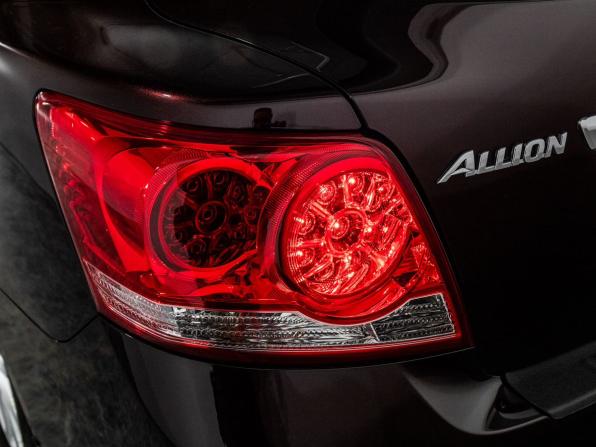 Toyota Allion II Рестайлинг с пробегом 2013 года, цена 1 470 000 рублей, 81068 км, седан, Автокод Объявления