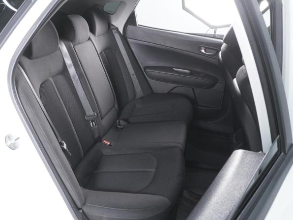 Kia Optima IV Рестайлинг с пробегом 2019 года, цена 1 699 000 рублей, 121212 км, седан, Автокод Объявления