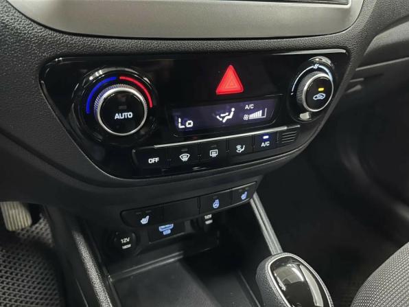 Hyundai Solaris II с пробегом 2019 года, цена 1 476 030 рублей, 82993 км, седан, Автокод Объявления