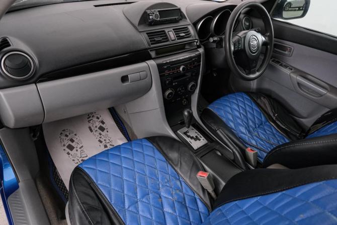 Mazda Axela I с пробегом 2004 года, цена 599 000 рублей, 292000 км, хэтчбек, Автокод Объявления
