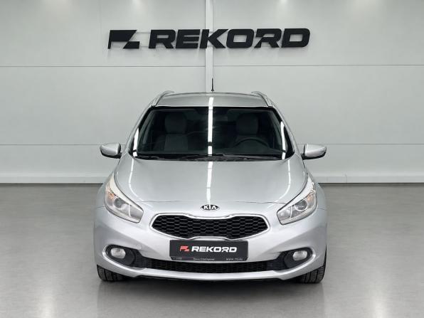 Kia Ceed II с пробегом 2013 года, цена 869 000 рублей, 187339 км, универсал, Автокод Объявления