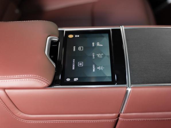 Новый Land Rover Range Rover V 2026 года, цена 25 990 000 рублей, внедорожник, Автокод Объявления
