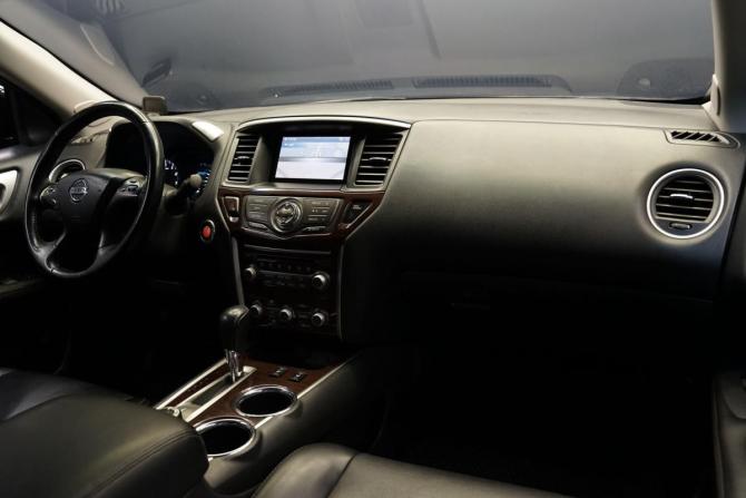 Nissan Pathfinder IV с пробегом 2015 года, цена 1 740 000 рублей, 151800 км, внедорожник, Автокод Объявления