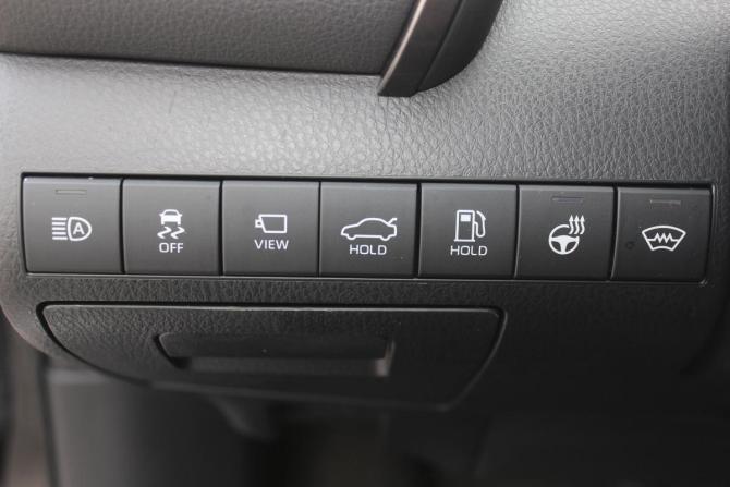 Toyota Camry VIII (XV70) с пробегом 2021 года, цена 2 797 000 рублей, 172474 км, седан, Автокод Объявления