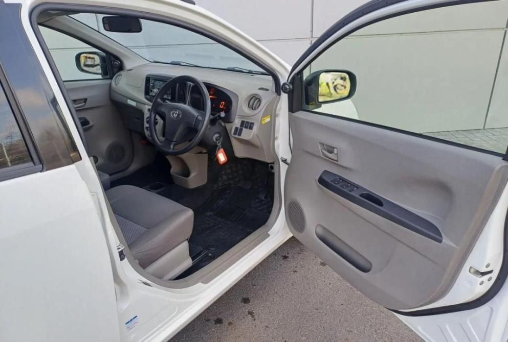 Toyota Pixis Epoch I Абакан  - изображение 9