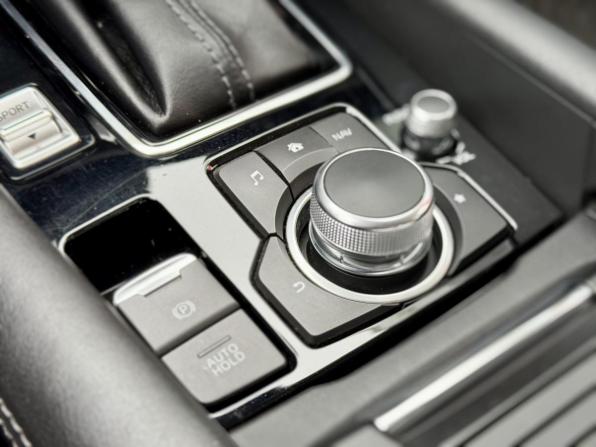 Mazda 6 III (GJ) Рестайлинг с пробегом 2019 года, цена 2 217 000 рублей, 136075 км, седан, Автокод Объявления