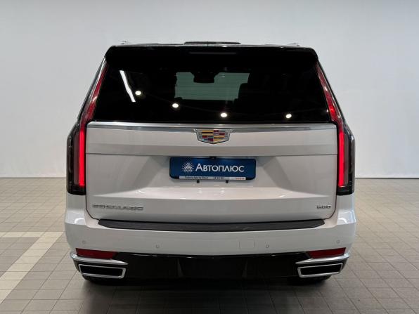 Cadillac Escalade V с пробегом 2021 года, цена 10 100 000 рублей, 55105 км, внедорожник, Автокод Объявления