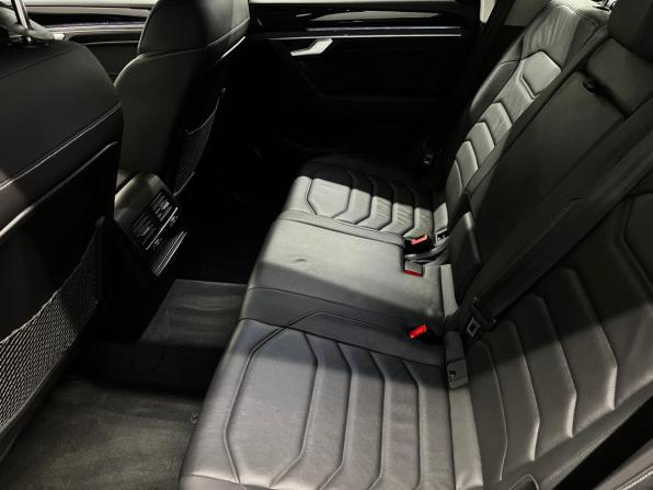 Volkswagen Touareg III с пробегом 2019 года, цена 4 655 000 рублей, 142170 км, внедорожник, Автокод Объявления