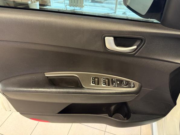 Kia Optima IV Рестайлинг с пробегом 2018 года, цена 1 220 000 рублей, 233000 км, седан, Автокод Объявления