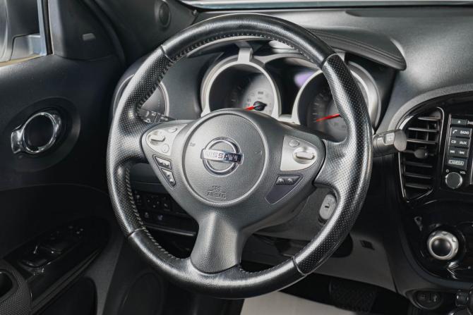Nissan Juke I с пробегом 2012 года, цена 1 829 000 рублей, 106500 км, внедорожник, Автокод Объявления