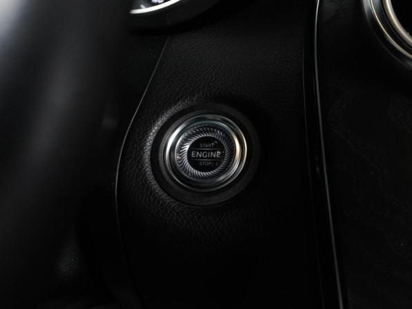 Mercedes-Benz C-Класс IV (W205) Рестайлинг с пробегом 2019 года, цена 3 369 000 рублей, 87568 км, седан, Автокод Объявления