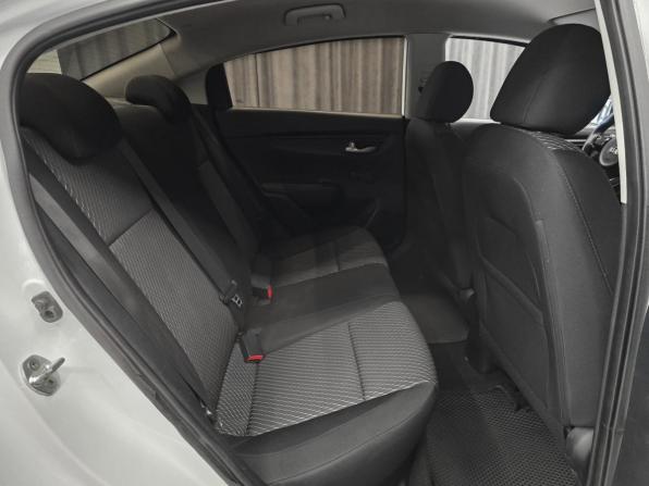 Kia Rio IV с пробегом 2018 года, цена 950 000 рублей, 118757 км, седан, Автокод Объявления