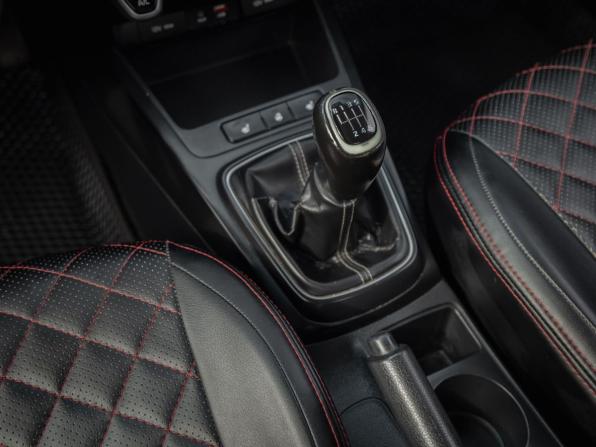 Kia Rio IV с пробегом 2019 года, цена 970 000 рублей, 230000 км, седан, Автокод Объявления