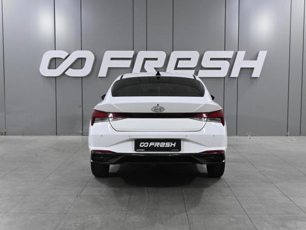 Hyundai Avante VII с пробегом 2021 года, цена 1 959 000 рублей, 55613 км, седан, Автокод Объявления