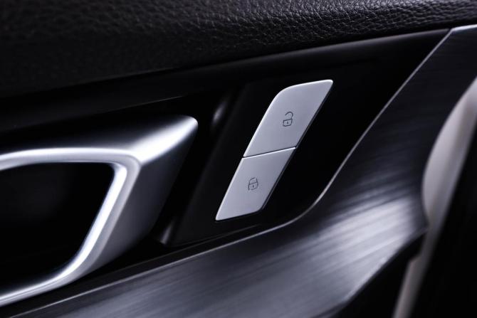 Chery Tiggo 7 Pro Max I с пробегом 2024 года, цена 2 049 000 рублей, 25132 км, внедорожник, Автокод Объявления