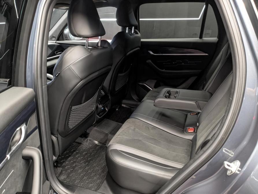 Geely Monjaro I Москва  - изображение 18