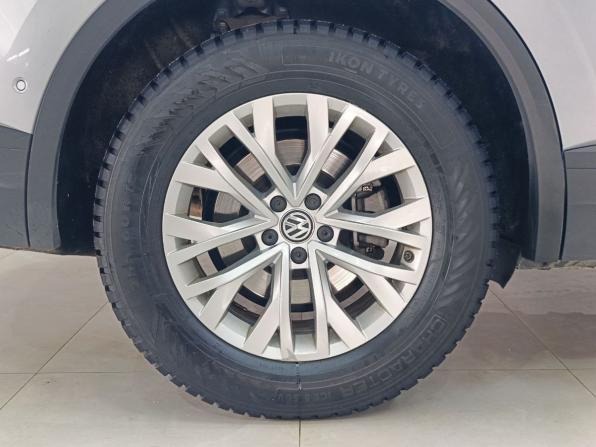 Volkswagen Touareg III с пробегом 2019 года, цена 4 379 000 рублей, 174321 км, внедорожник, Автокод Объявления