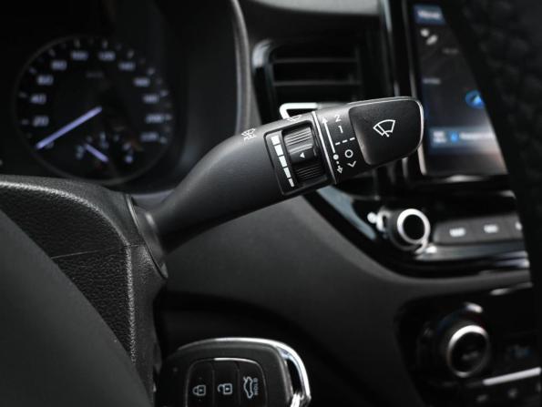 Hyundai Solaris II Рестайлинг с пробегом 2020 года, цена 1 549 000 рублей, 98590 км, седан, Автокод Объявления