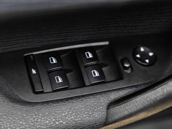BMW X1 I (E84) Рестайлинг с пробегом 2012 года, цена 1 078 000 рублей, 123969 км, внедорожник, Автокод Объявления
