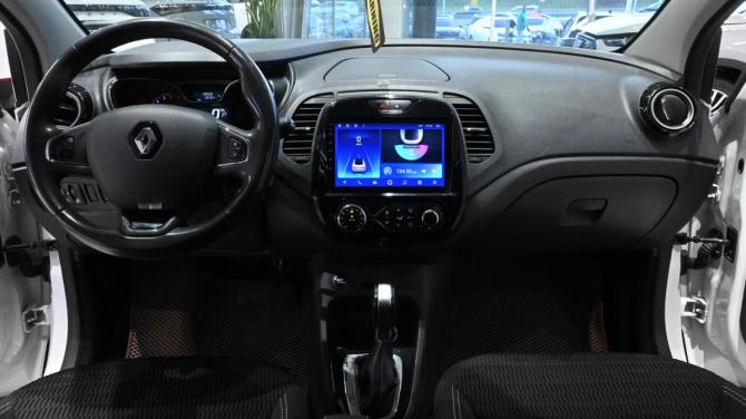 Renault Kaptur I с пробегом 2019 года, цена 1 620 000 рублей, 130000 км, внедорожник, Автокод Объявления