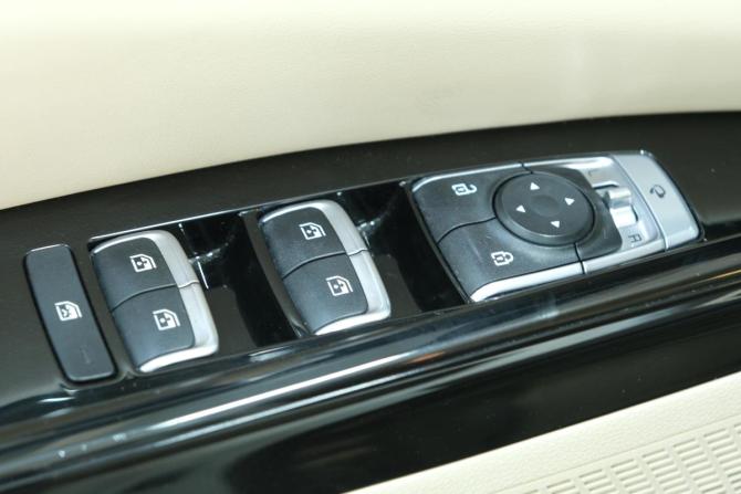 Kia Carnival IV с пробегом 2021 года, цена 4 369 000 рублей, 67000 км, минивэн, Автокод Объявления