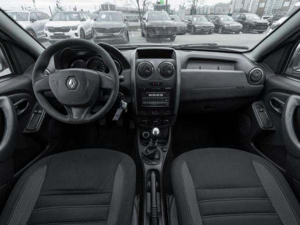 Renault Duster I Рестайлинг с пробегом 2017 года, цена 895 000 рублей, 265678 км, внедорожник, Автокод Объявления