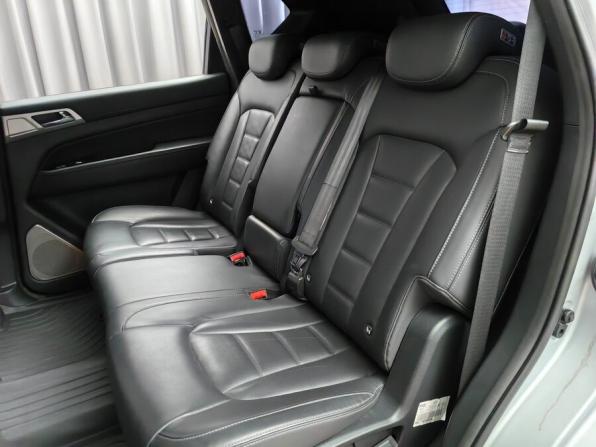 SsangYong Rexton IV с пробегом 2018 года, цена 2 828 000 рублей, 86603 км, внедорожник, Автокод Объявления