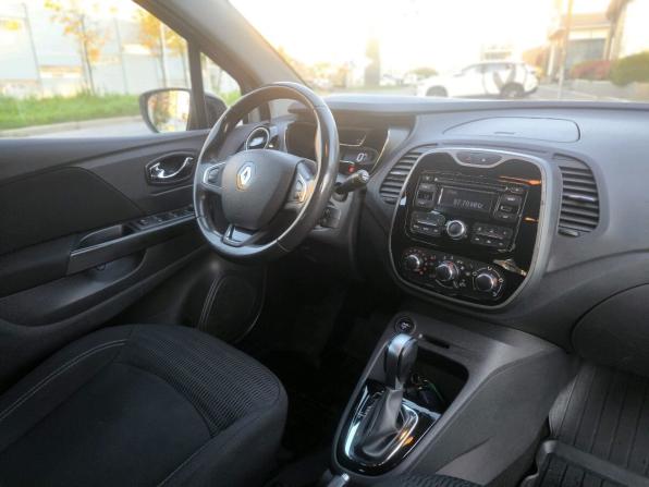 Renault Kaptur I с пробегом 2017 года, цена 1 039 000 рублей, 187193 км, внедорожник, Автокод Объявления
