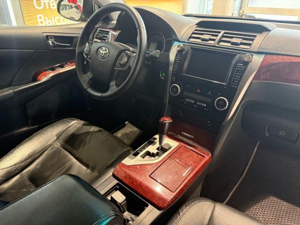 Toyota Camry VII (XV50) с пробегом 2014 года, цена 1 450 000 рублей, 268782 км, седан, Автокод Объявления
