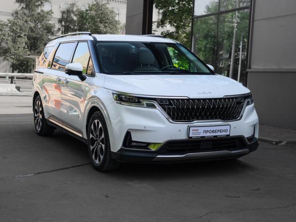 Kia Carnival IV с пробегом 2022 года, цена 4 080 000 рублей, 56484 км, минивэн, Автокод Объявления