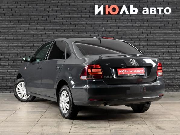 Volkswagen Polo V Рестайлинг с пробегом 2018 года, цена 1 180 000 рублей, 67735 км, седан, Автокод Объявления